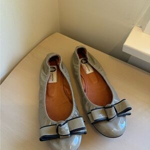 Lanvin Gray Flats with Sleek Design
